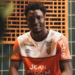 Ghana defender Alidu Seidu and his mother head to France to complete Stade Rennais FC deal